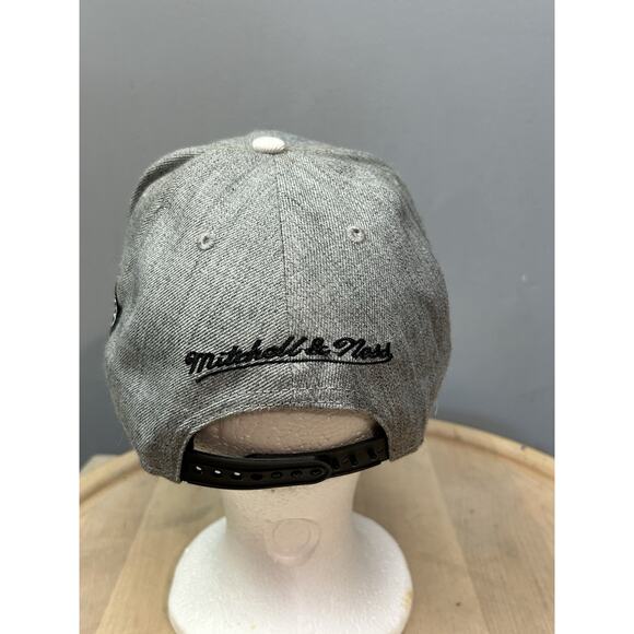 Brooklyn Nets Hat Mitchell & Ness Adjustable Strapback Cap NBA Gray Flat Bill - Picture 6 of 10